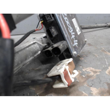 Cremaillere assistee RENAULT TWINGO 3 Photo n°1