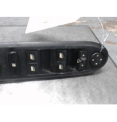 Interrupteur de leve vitre avant gauche PEUGEOT 407 Photo n°3