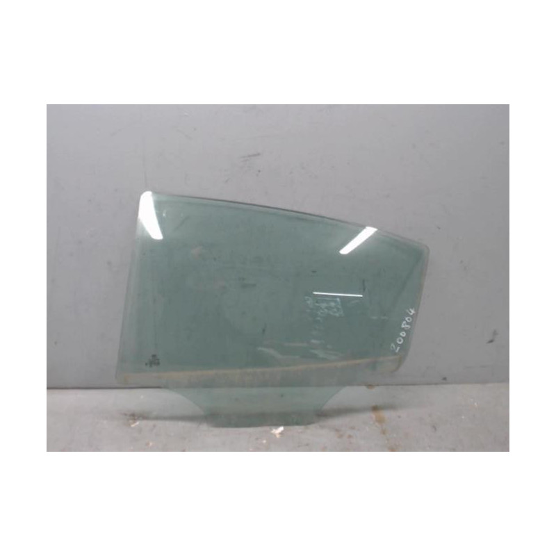 Vitre arriere gauche PEUGEOT 208 1