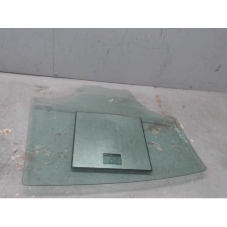 Vitre arriere gauche PEUGEOT 208 1