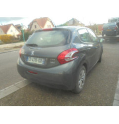Vitre arriere gauche PEUGEOT 208 1 Photo n°5