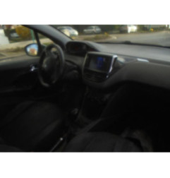 Vitre arriere gauche PEUGEOT 208 1 Photo n°7