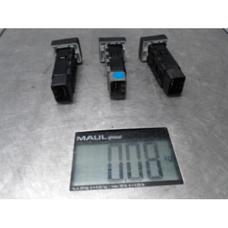 Commande degivrage lunette arriere KIA CARENS 2