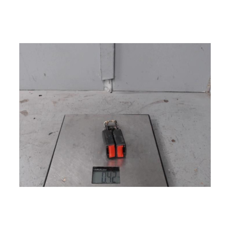 Attache ceinture arriere centrale OPEL INSIGNIA 1