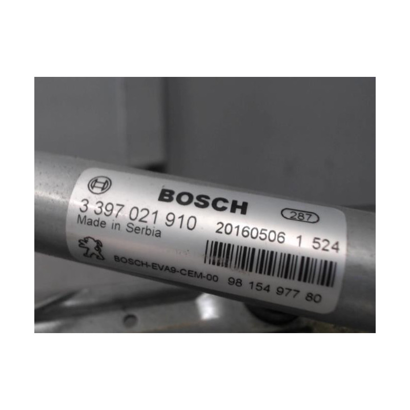 Moteur essuie glace avant PEUGEOT 208 1