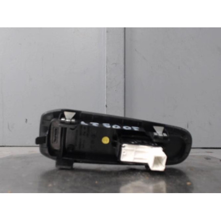 Interrupteur de leve vitre arriere droit PEUGEOT 308 2 Photo n°1