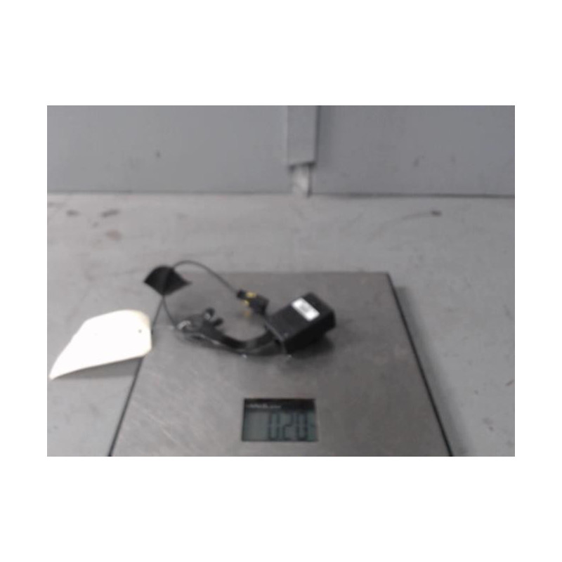 Attache ceinture arriere droit CITROEN C4 GRAND PICASSO 2