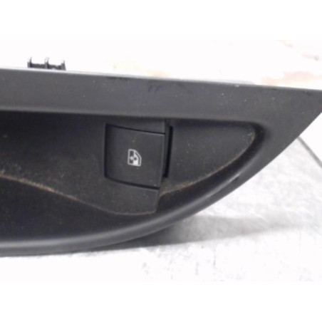 Interrupteur de leve vitre arriere gauche OPEL ASTRA J