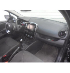 Attache ceinture avant droit RENAULT CLIO 4 Photo n°4