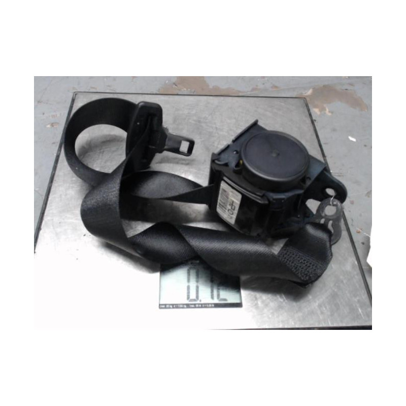 Ceinture arriere gauche BMW SERIE 1 F21
