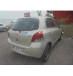 Traverse superieure TOYOTA YARIS 2 Photo n°7