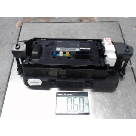 Ecran GPS RENAULT MEGANE 3 Photo n°1