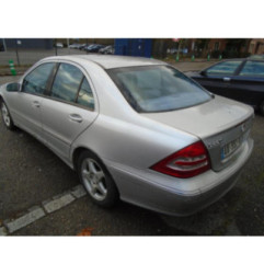 Arbre de transmission (propulsion) MERCEDES CLASSE C 203 Photo n°8