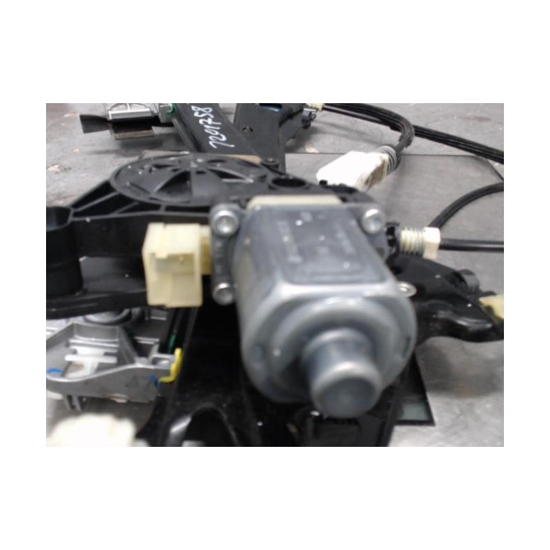 Moteur leve vitre avant gauche AUDI TT 3