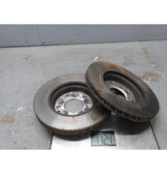 Paire de disques avant (freinage) MERCEDES CLASSE A 169