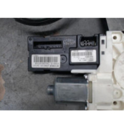 Moteur leve vitre avant droit RENAULT LAGUNA 3 Photo n°1