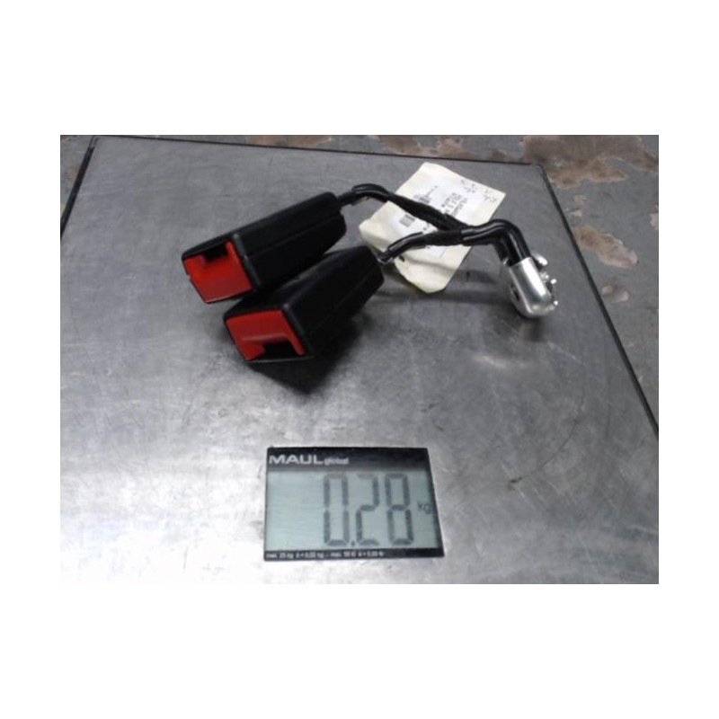 Attache ceinture arriere gauche VOLKSWAGEN POLO 5