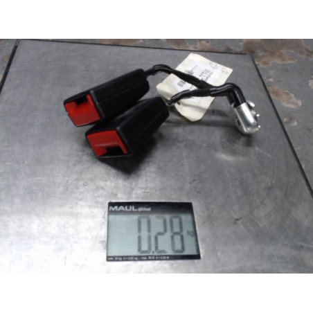 Attache ceinture arriere gauche VOLKSWAGEN POLO 5 Photo n°1