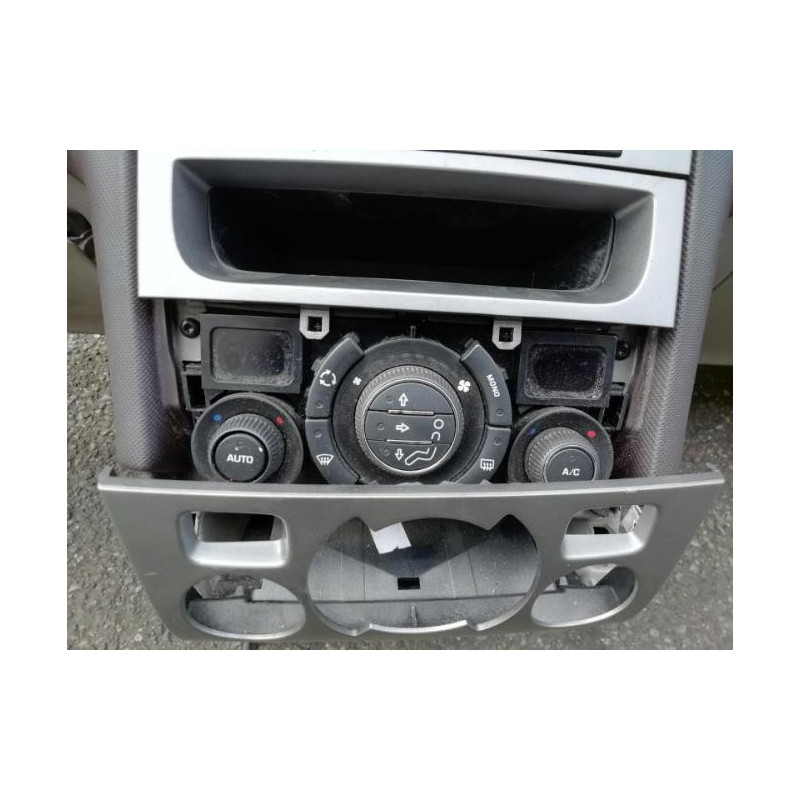 Planche de bord complete PEUGEOT 308 1 SW