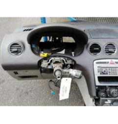 Planche de bord complete PEUGEOT 308 1 SW Photo n°5