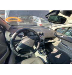 Planche de bord complete PEUGEOT 308 1 SW Photo n°16