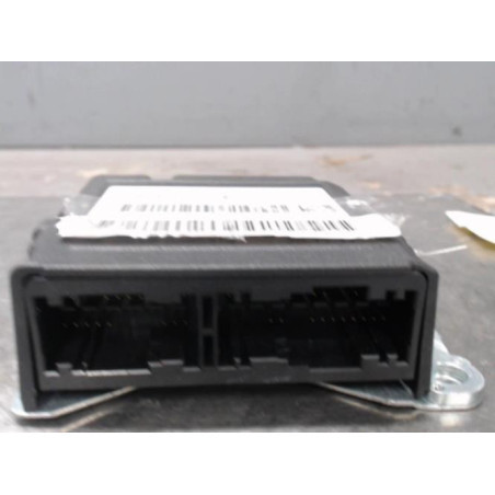 Boitier air bag PEUGEOT 5008 1