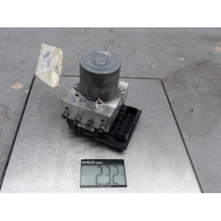 Bloc ABS (freins anti-blocage) MERCEDES CLASSE A 169