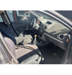 Capot RENAULT CLIO 3 Photo n°1