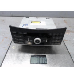 Autoradio d'origine MERCEDES CLASSE E 207 Photo n°6