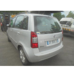 Capot FIAT IDEA Photo n°7