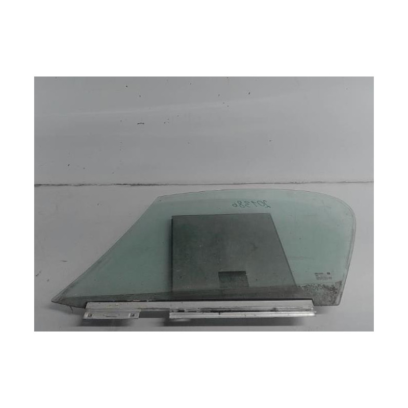 Vitre avant droit OPEL TIGRA