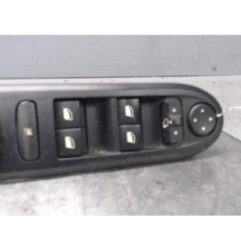 Interrupteur de leve vitre avant gauche PEUGEOT 407