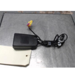 Attache ceinture arriere droit OPEL MERIVA B