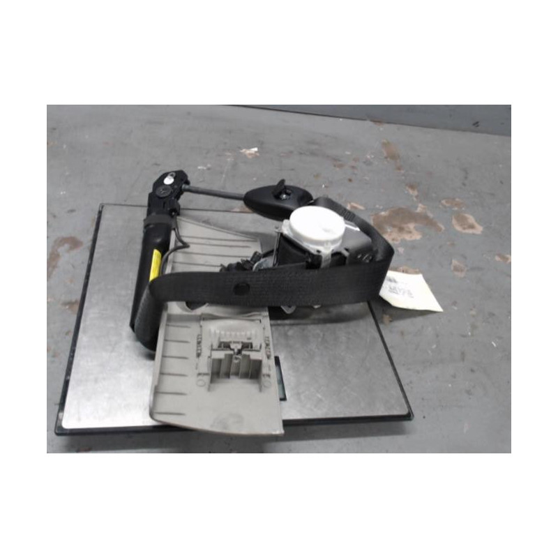 Ceinture avant droit OPEL MERIVA B