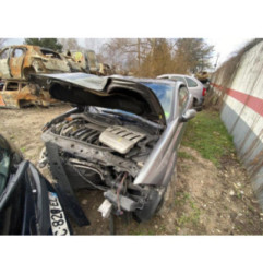 Sigle de calandre RENAULT MEGANE 2 Photo n°3