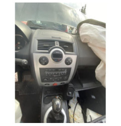 Sigle de calandre RENAULT MEGANE 2 Photo n°6