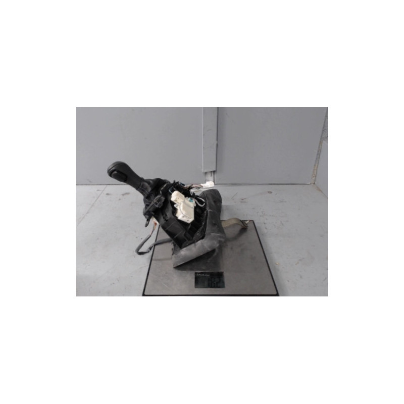 Pommeau de vitesses INFINITI Q50