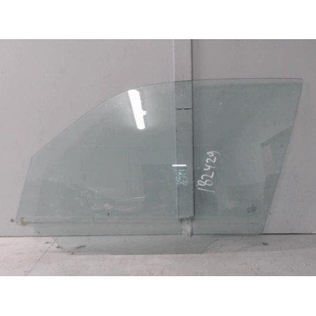 Vitre avant gauche MERCEDES CLASSE GLK 204 Photo n°1