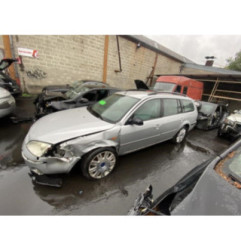 Cache moteur  FORD MONDEO 2 Photo n°4