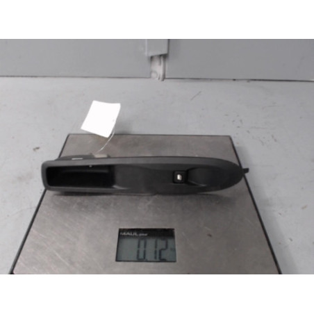 Interrupteur de leve vitre avant droit CITROEN C4 2