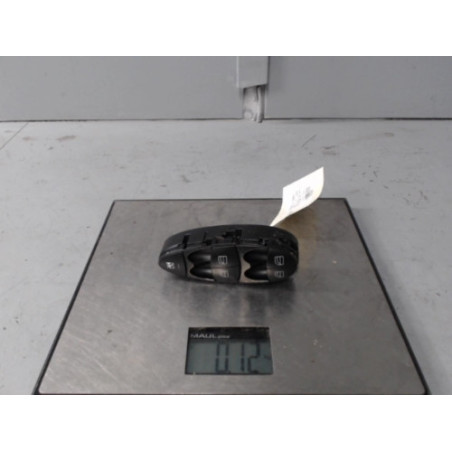 Interrupteur de leve vitre avant gauche MERCEDES CLASSE E 211 Photo n°1