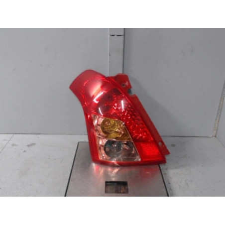 Feu arriere principal gauche (feux) SUZUKI SWIFT 3 Photo n°1