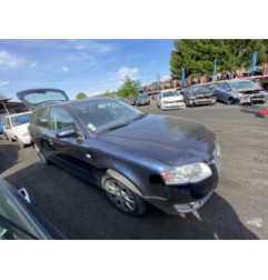 Volant AUDI A4 2 Photo n°7