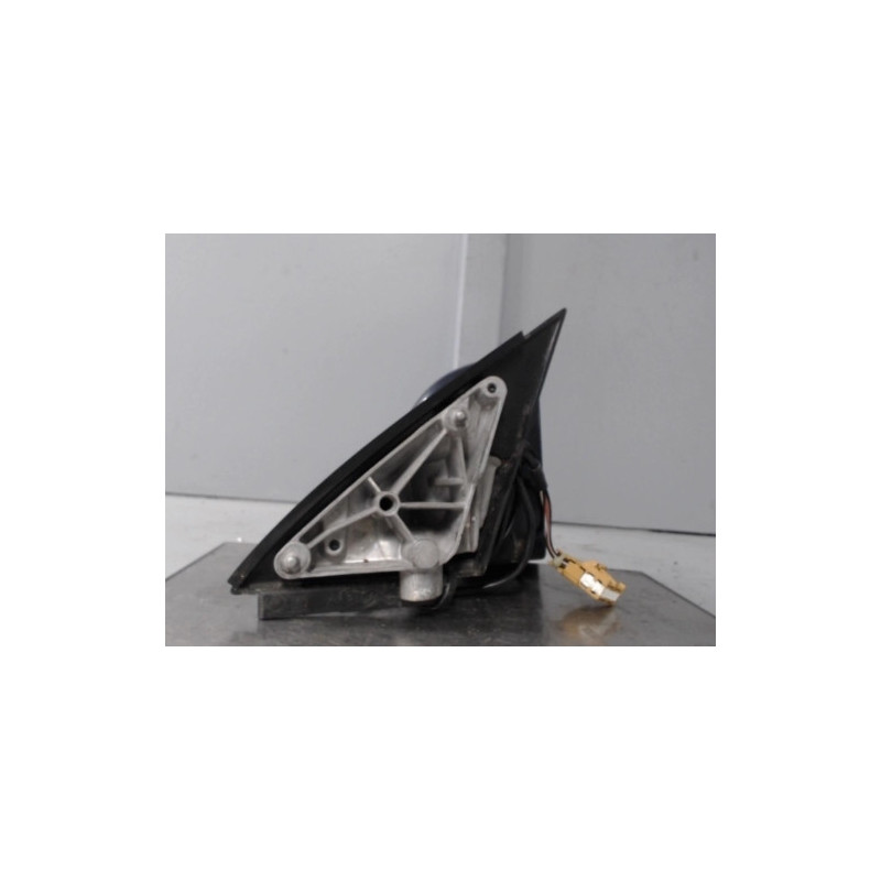 Retroviseur droit AUDI A4 2
