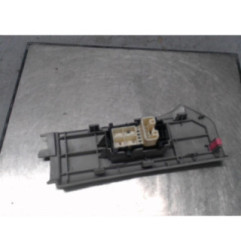 Interrupteur de leve vitre avant droit TOYOTA YARIS 2 Photo n°3