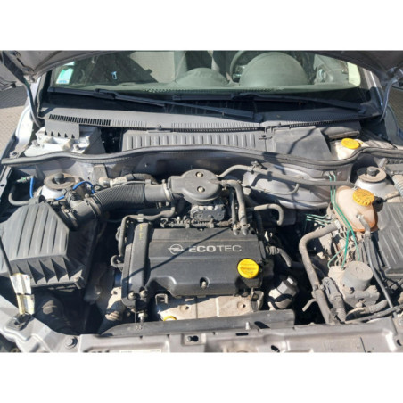 Radiateur eau OPEL CORSA C