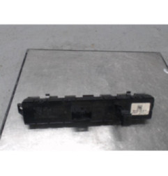 Bouton de warning PEUGEOT 3008 1 Photo n°1