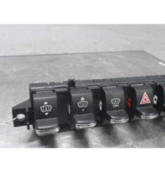 Bouton de warning PEUGEOT 3008 1