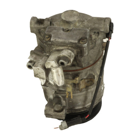 Compresseur clim BMW SERIE 1 E87 Photo n°1