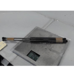 Verin de coffre PEUGEOT 208 1